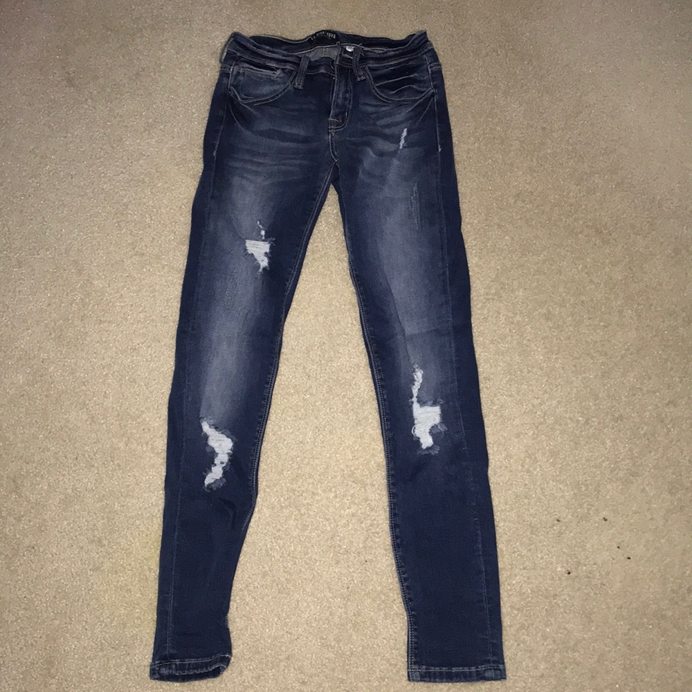 Fashion nova size 1 dark skinny jeans